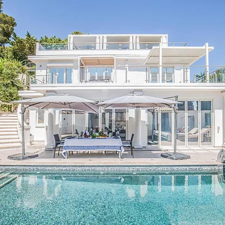 Sandryon Villa *